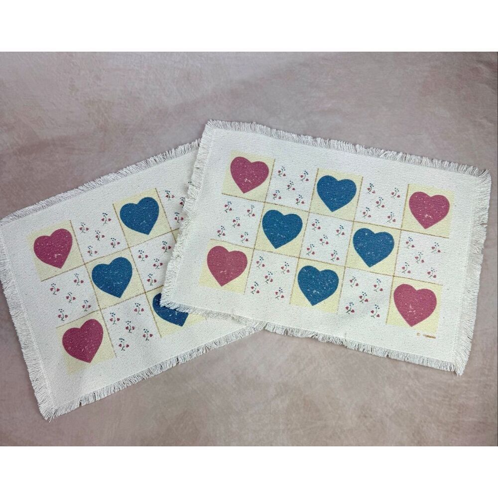 Vintage Cottagecore Heart Placemats Set of 2